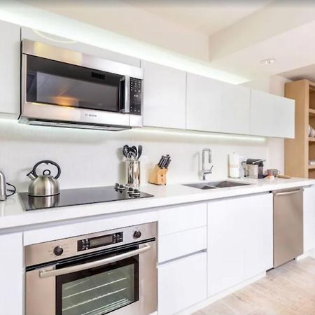 1 Hotel & Homes Miami Beach Oceanfront Residence Suites By Joe Semary ภายนอก รูปภาพ