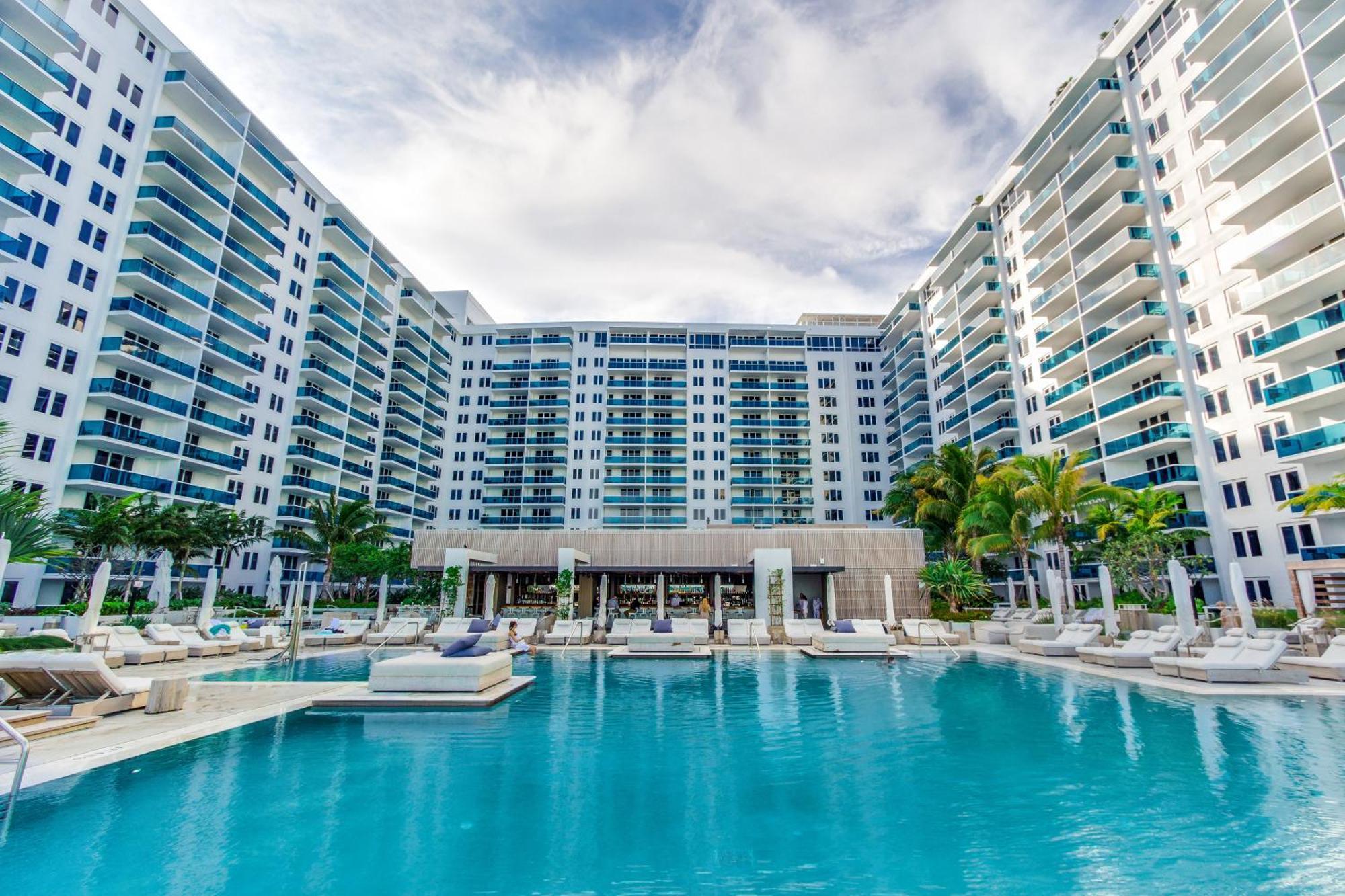 1 Hotel & Homes Miami Beach Oceanfront Residence Suites By Joe Semary ภายนอก รูปภาพ