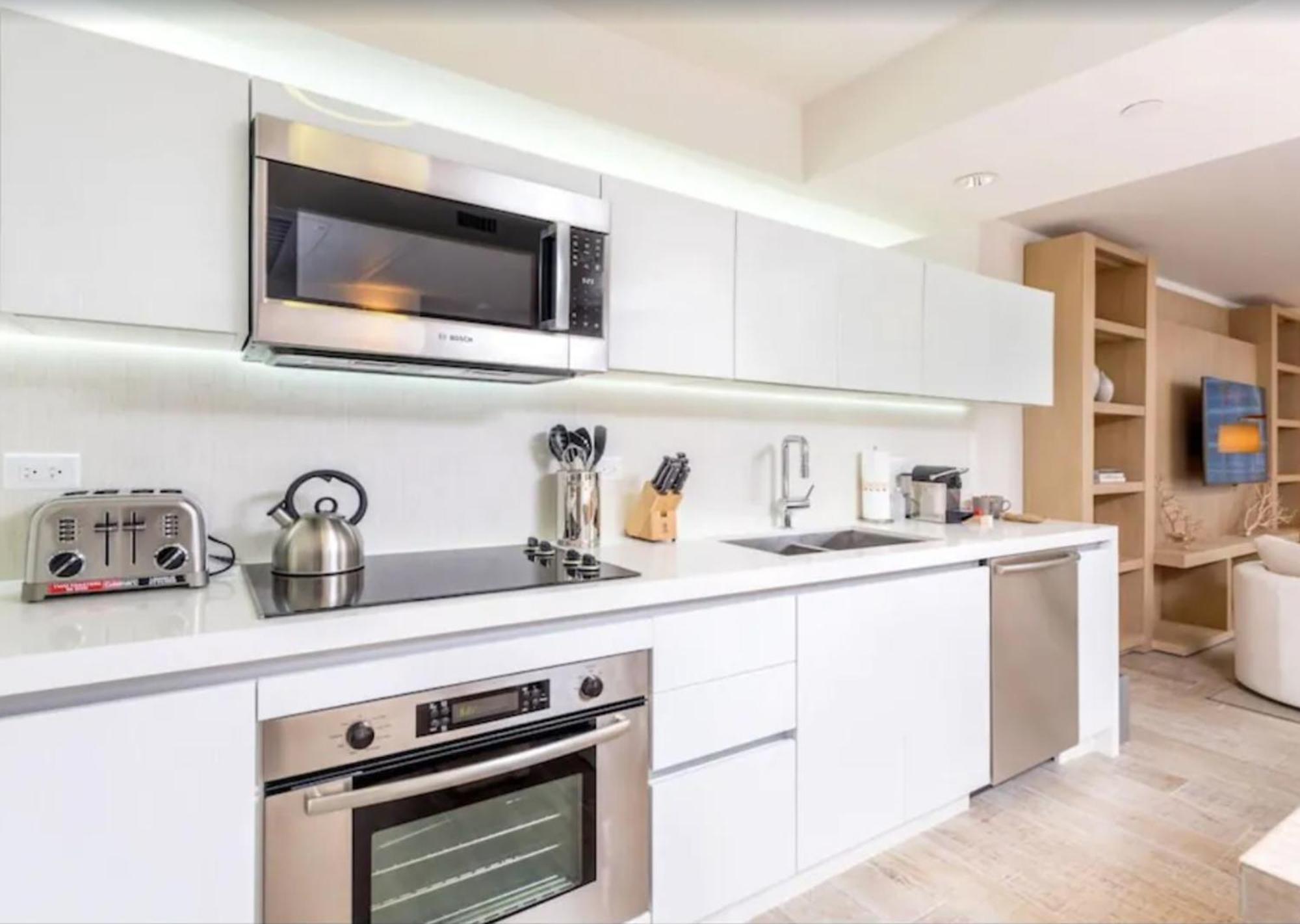 1 Hotel & Homes Miami Beach Oceanfront Residence Suites By Joe Semary ภายนอก รูปภาพ